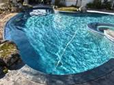 http://www.matthewspoolservice.com/images/Matthews-Pools-Service-Cleans-Pools.jpg